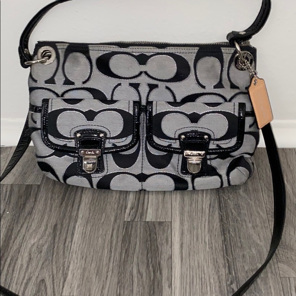 Authentic Coach Crossbody - Picture 2 of 5